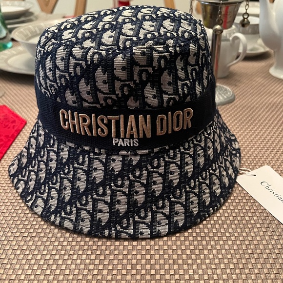 Fashion Bucket Hat